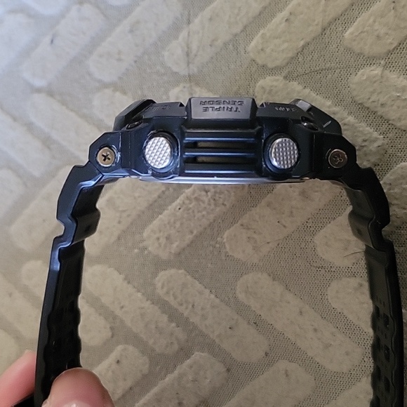 Casio G-Shock Rangeman Multi-Band Black Watch - Picture 4 of 6